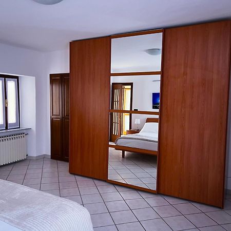 Ca' Vittoria Urban Lodge アルバ エクステリア 写真