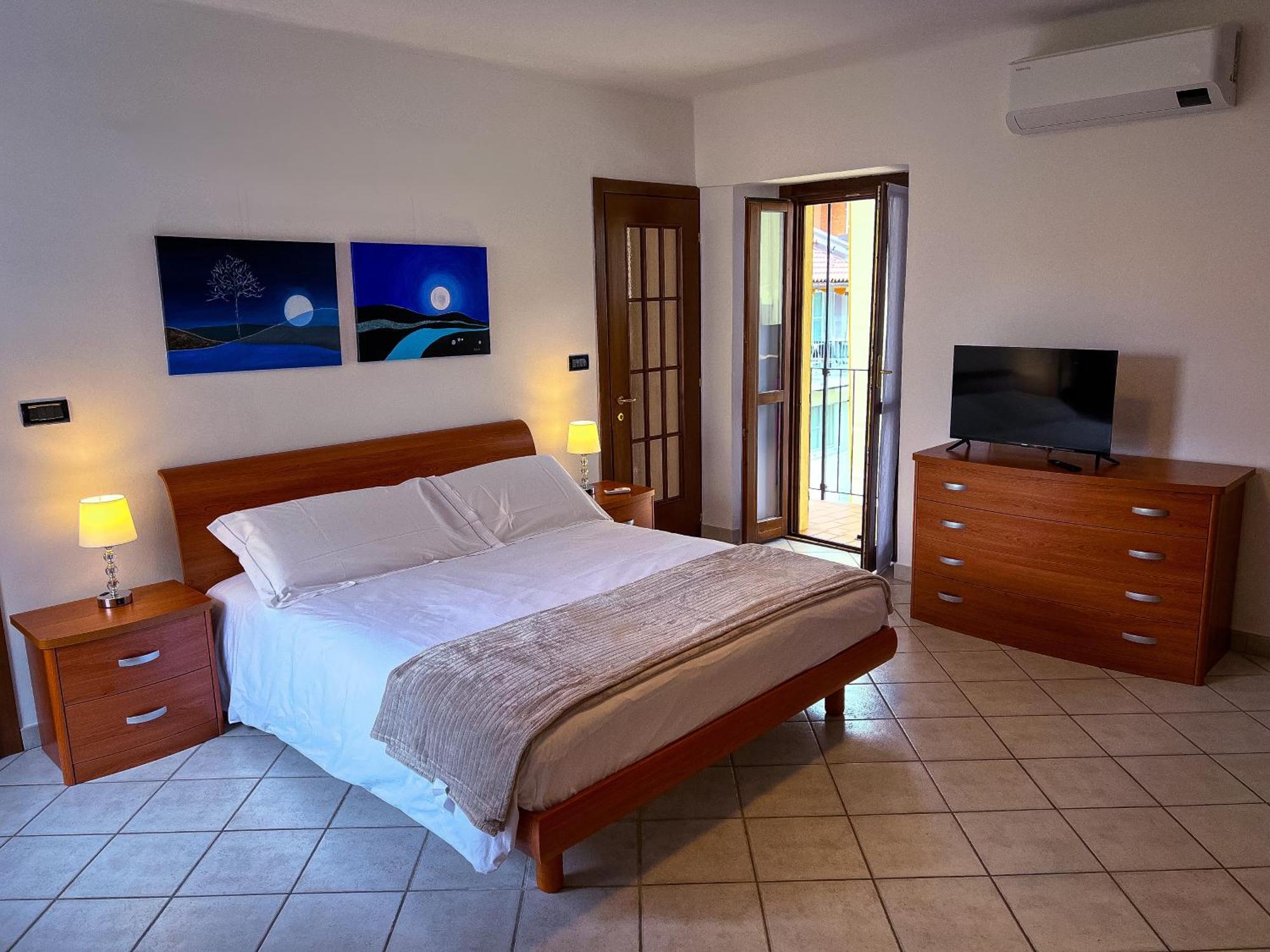 Ca' Vittoria Urban Lodge アルバ エクステリア 写真